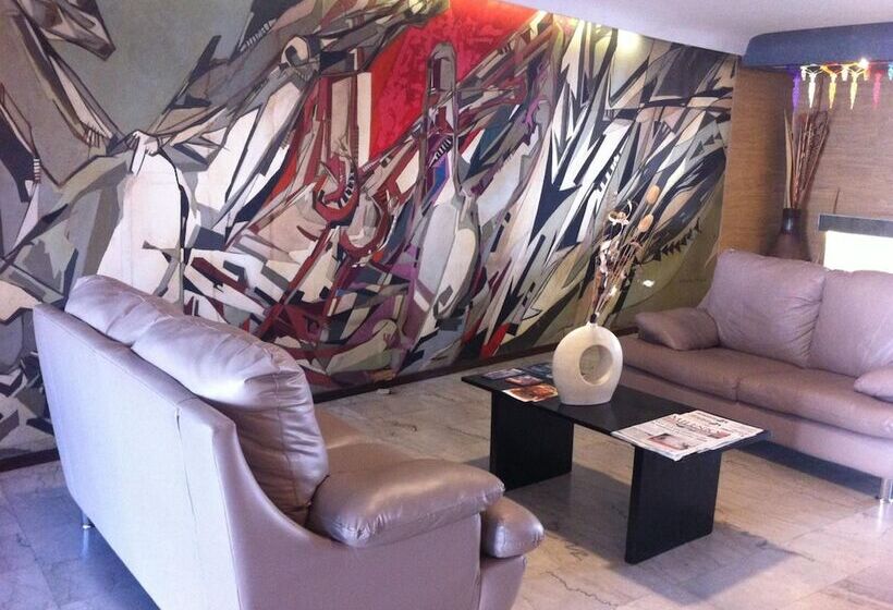 فندق Plaza Morelos