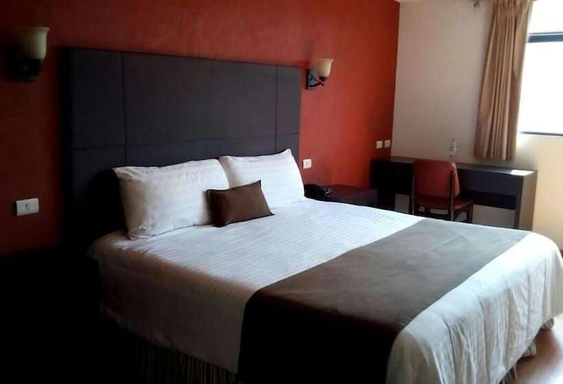 فندق Plaza Morelos