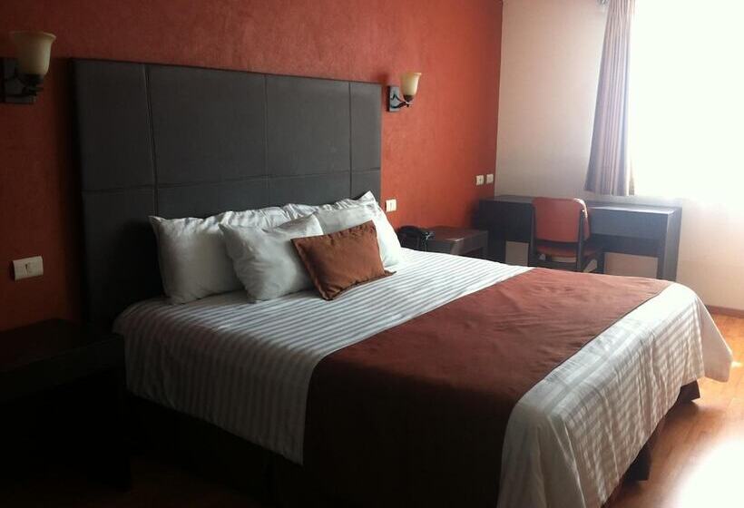 فندق Plaza Morelos