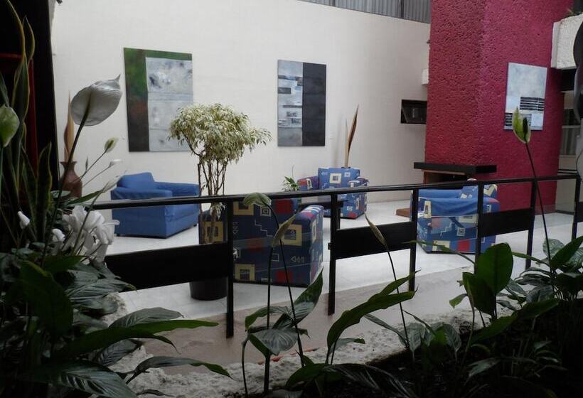 فندق Plaza Morelos