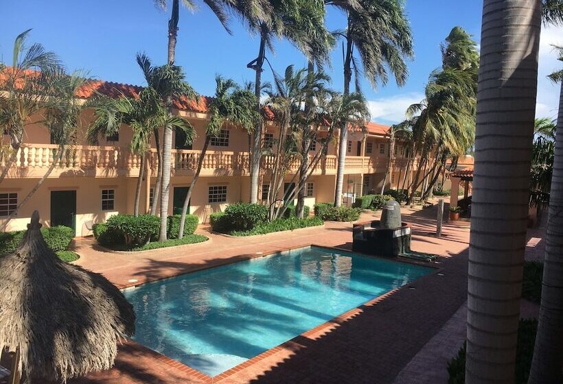 هتل Punto Di Oro Residences