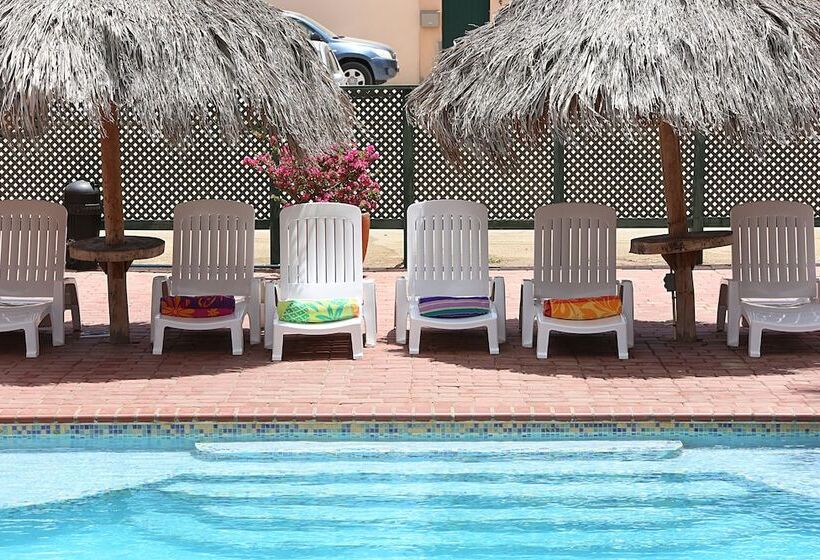 هتل Punto Di Oro Residences