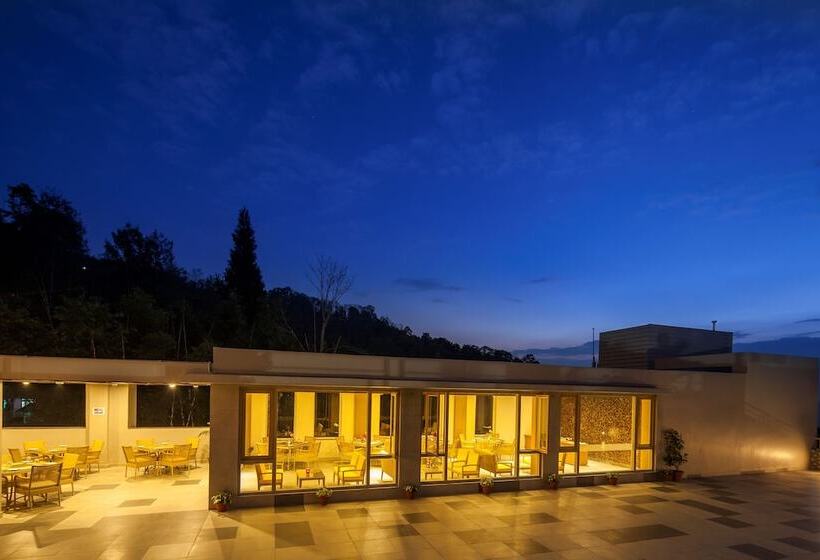 هتل Sinclairs Retreat Kalimpong