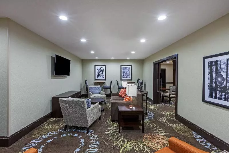 Отель Staybridge Suites Fort Worth Fossil Creek, An Ihg