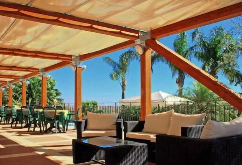 בית מלון כפרי Agriturismo Roccadia