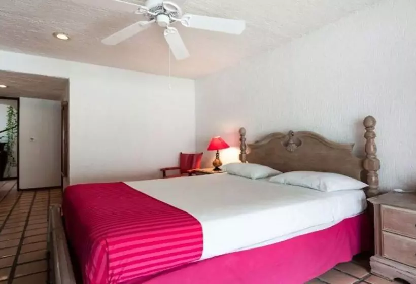 פנסיון Stella Maris Three Bedroom Villa