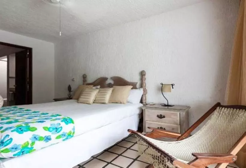 פנסיון Stella Maris Three Bedroom Villa