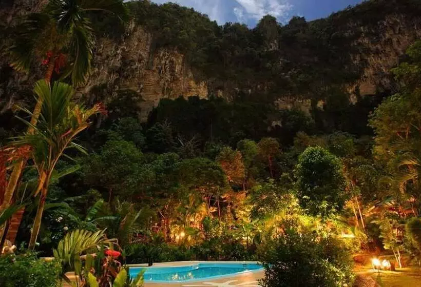 Vipa Tropical Resort