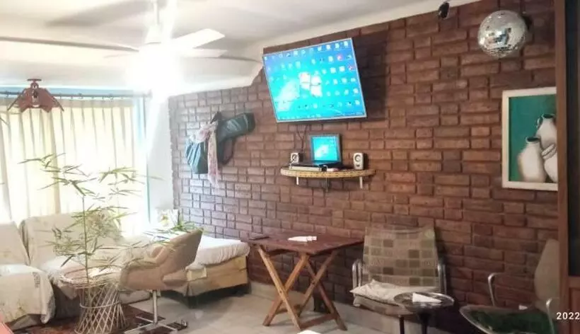 ベッドアンドブレックファースト B Spacio Hostel Y Arte  Habitación Privada Twin  Baño Compartido