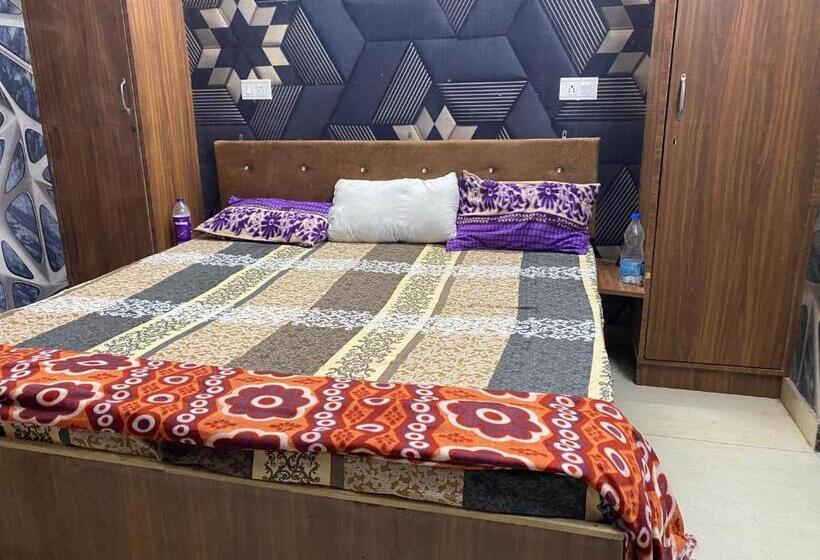 فندق Oyo 90454  Stay Point