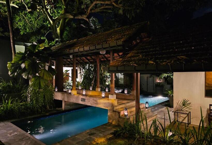 Havelock Place Bungalow