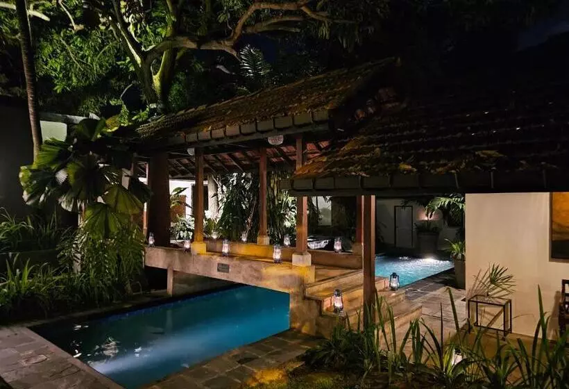 Havelock Place Bungalow