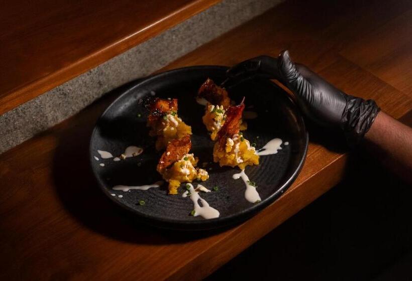 Havelock Place Bungalow