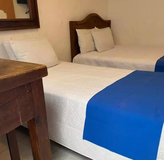 فندق فئة نجمة واحدة Nacional