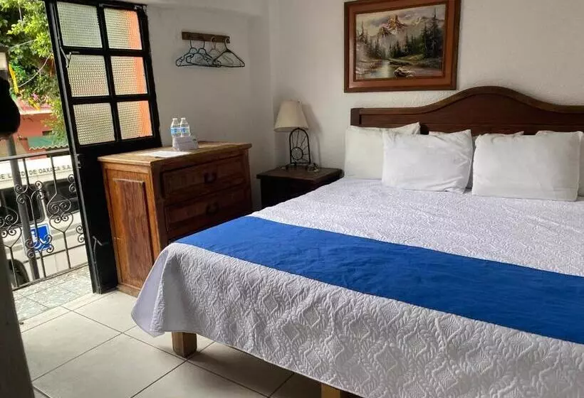 فندق فئة نجمة واحدة Nacional