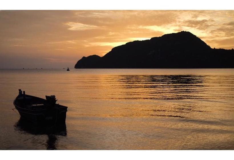 هتل Blue Beach Resort