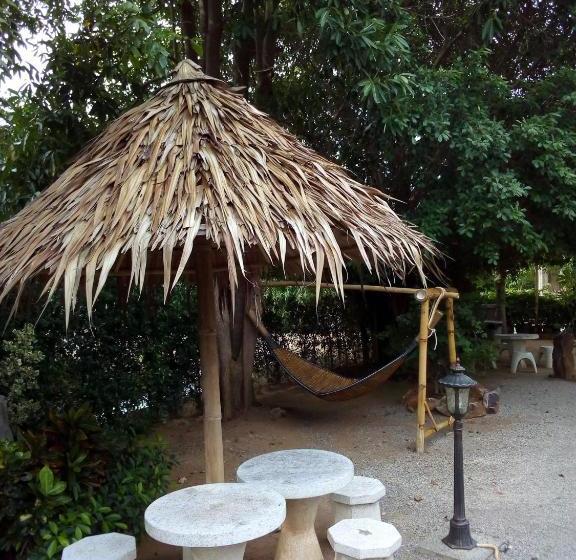 هتل Blue Beach Resort