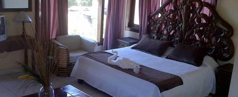 Отель El Ciprés