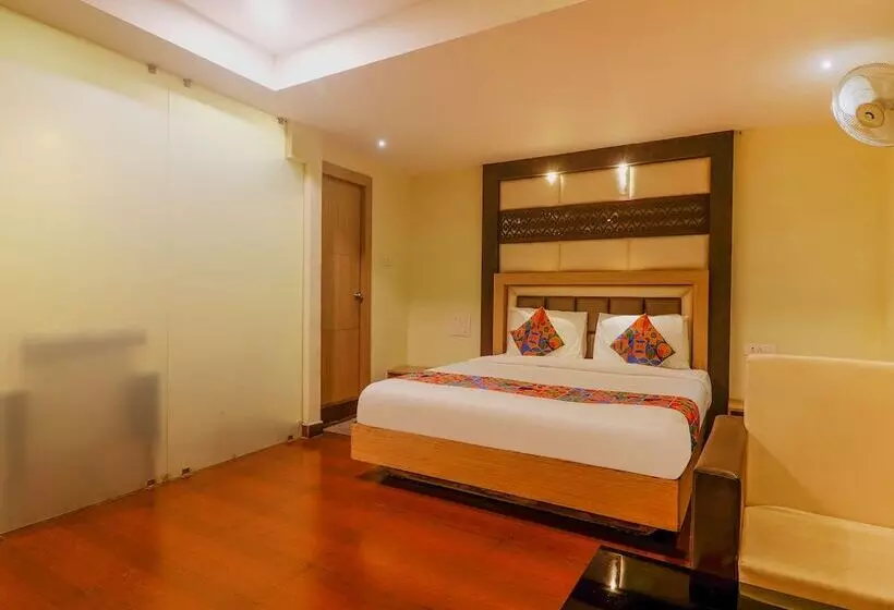 Fabhotel Keerthi S Anupama Nr Indira Gandhi Stadium