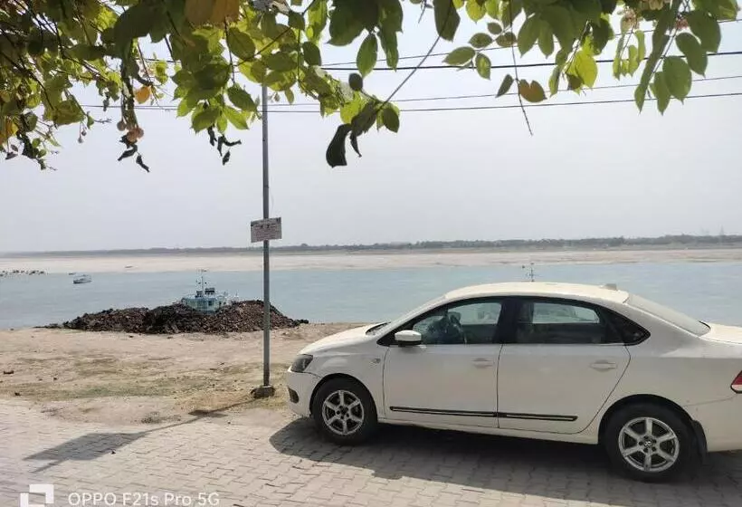 هتل Ganga Monastery