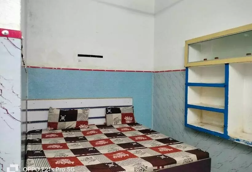 هتل Ganga Monastery