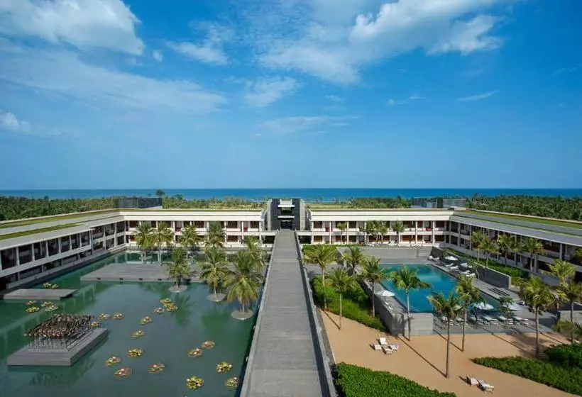בית מלון כפרי Intercontinental Chennai Mahabalipuram Resort, An Ihg