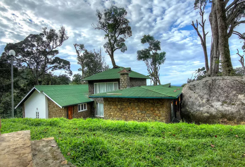 Отель Neelakurunji Plantation Munnar