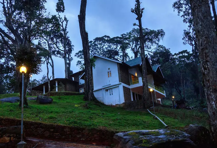 Отель Neelakurunji Plantation Munnar