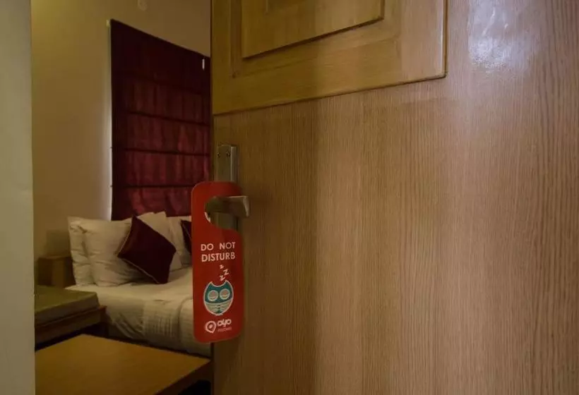 ホテル Oyo Apartments Beach Road