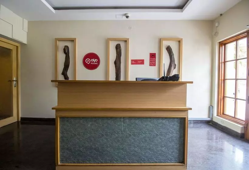 ホテル Oyo Apartments Beach Road