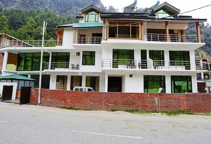 ホテル Oyo Premium Green Tax Barrier Manali