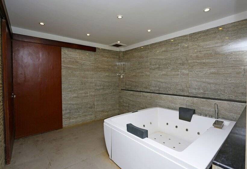 فندق Oyo Premium Green Tax Barrier Manali