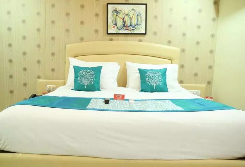ホテル Oyo Rooms Chandragiri Fort Srivari Mettu