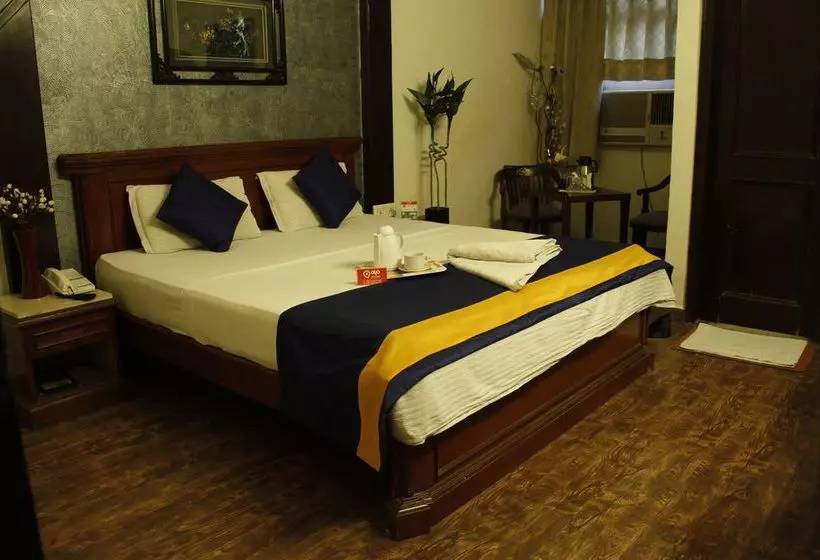 ホテル Oyo Rooms Gaffar Market 1