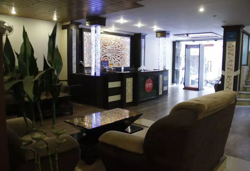 ホテル Oyo Rooms Gaffar Market 1