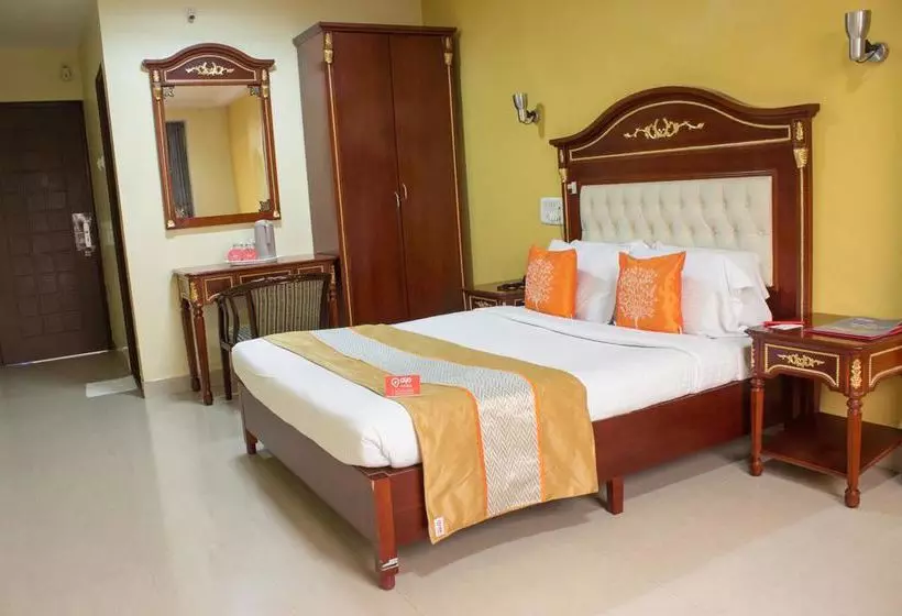 ホテル Oyo Rooms Sadar Nagpur