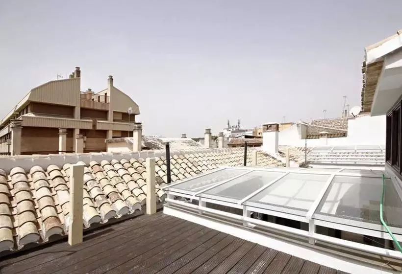 Lemon Rock Hostel