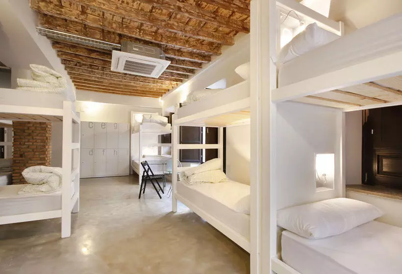 Lemon Rock Hostel