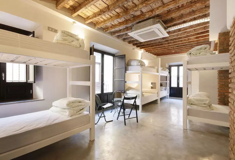 Lemon Rock Hostel