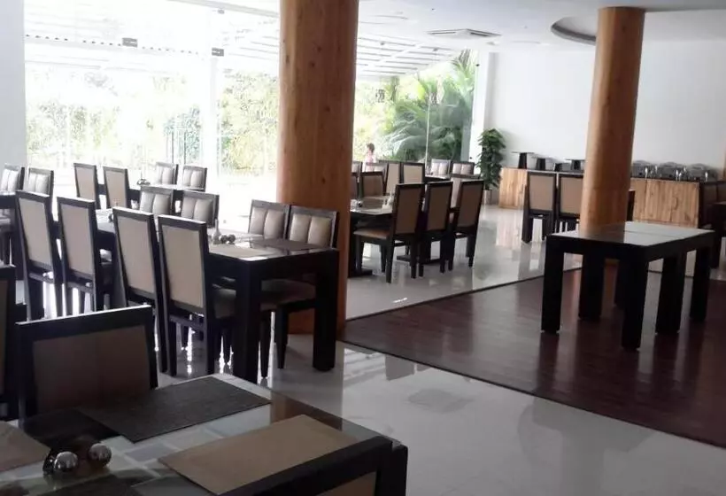 Mrugavani Resort & Spa