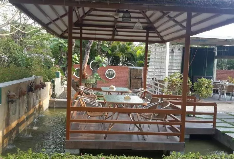 Mrugavani Resort & Spa