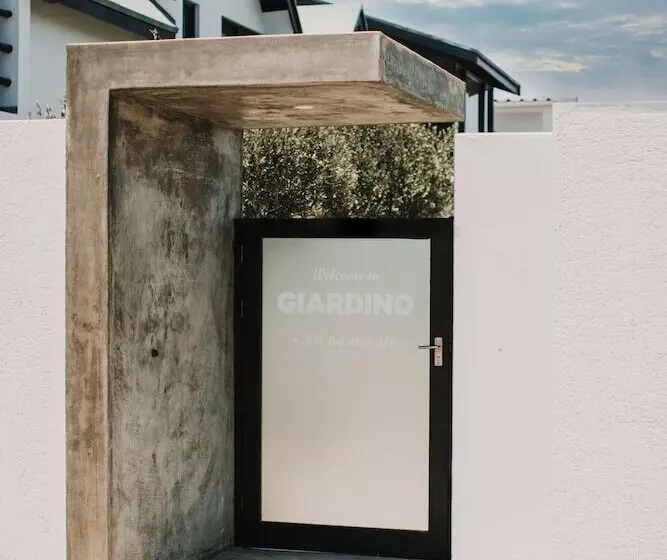 پانسیون Giardino Boutique