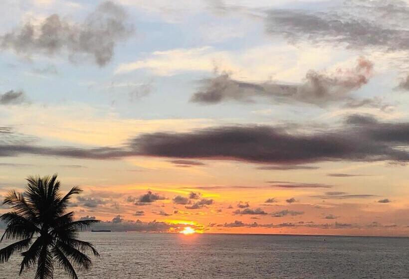 Thaproban Pavilion Resort & Spa