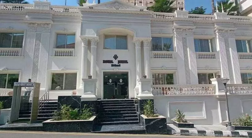 هتل Royal Jewel Al Raml