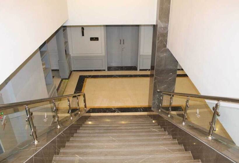 هتل Royal Jewel Al Raml