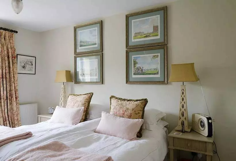 Bed and Breakfast Heron House