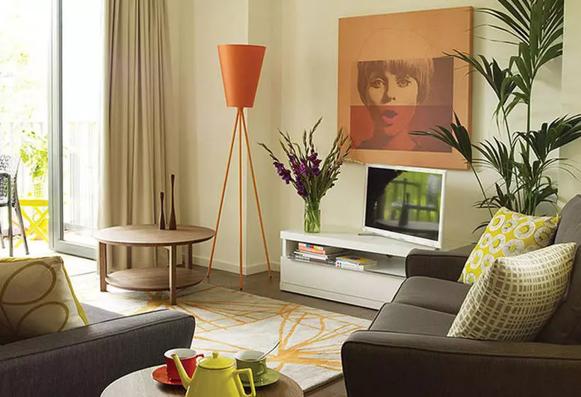 Bridgestreet Stratford City