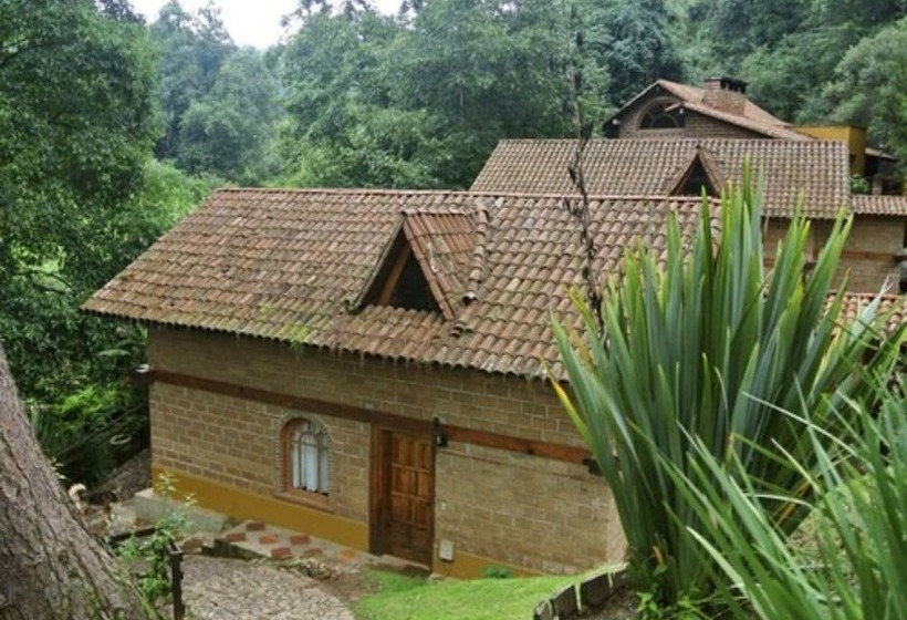 Hotel Bosque La Luna