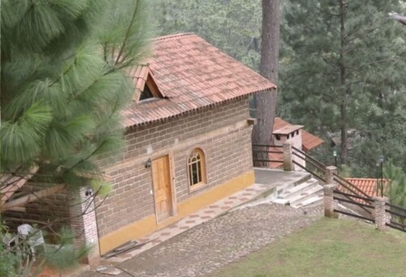 Hotel Bosque La Luna