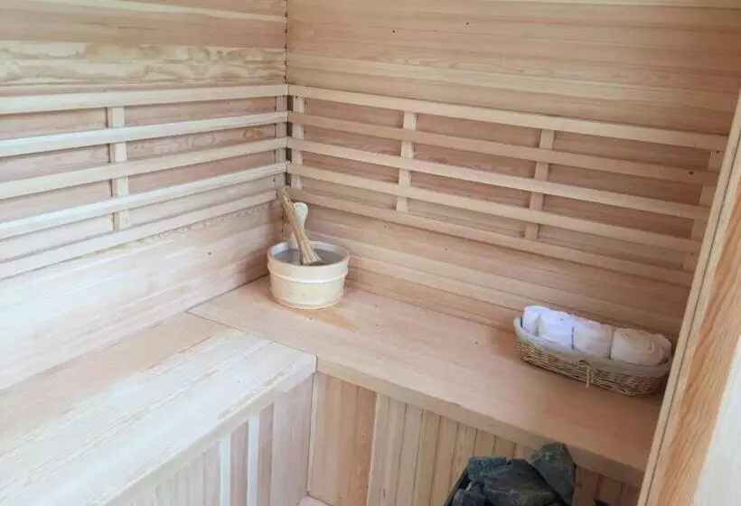 هتل Boutique Minister 4sup